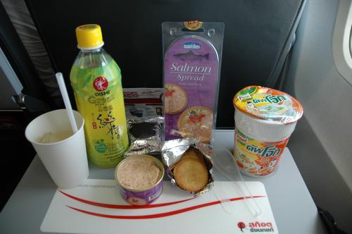 airasiasnack.jpg